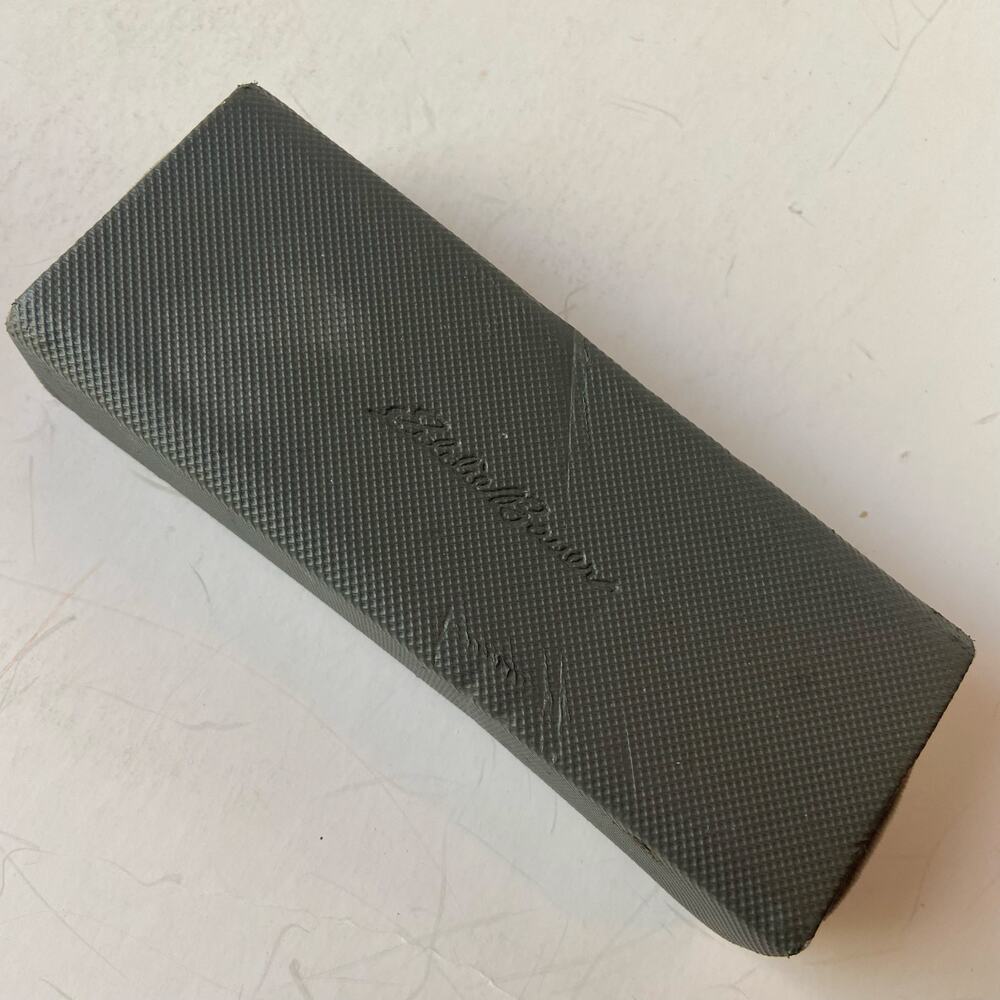 Eddie Bauer Whetstone Knife Sharpener With Magnetic Gray Case Never Used Vintage